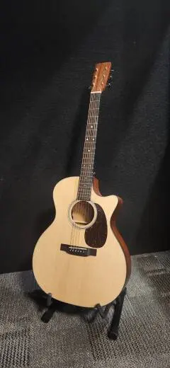 Martin Guitars - GPC-16E MAH V1